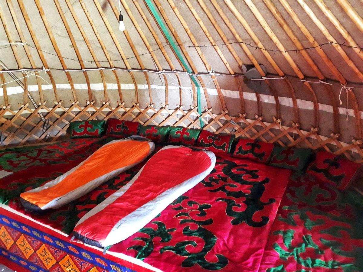 Jyrgalan Yurt Lodge Exterior photo