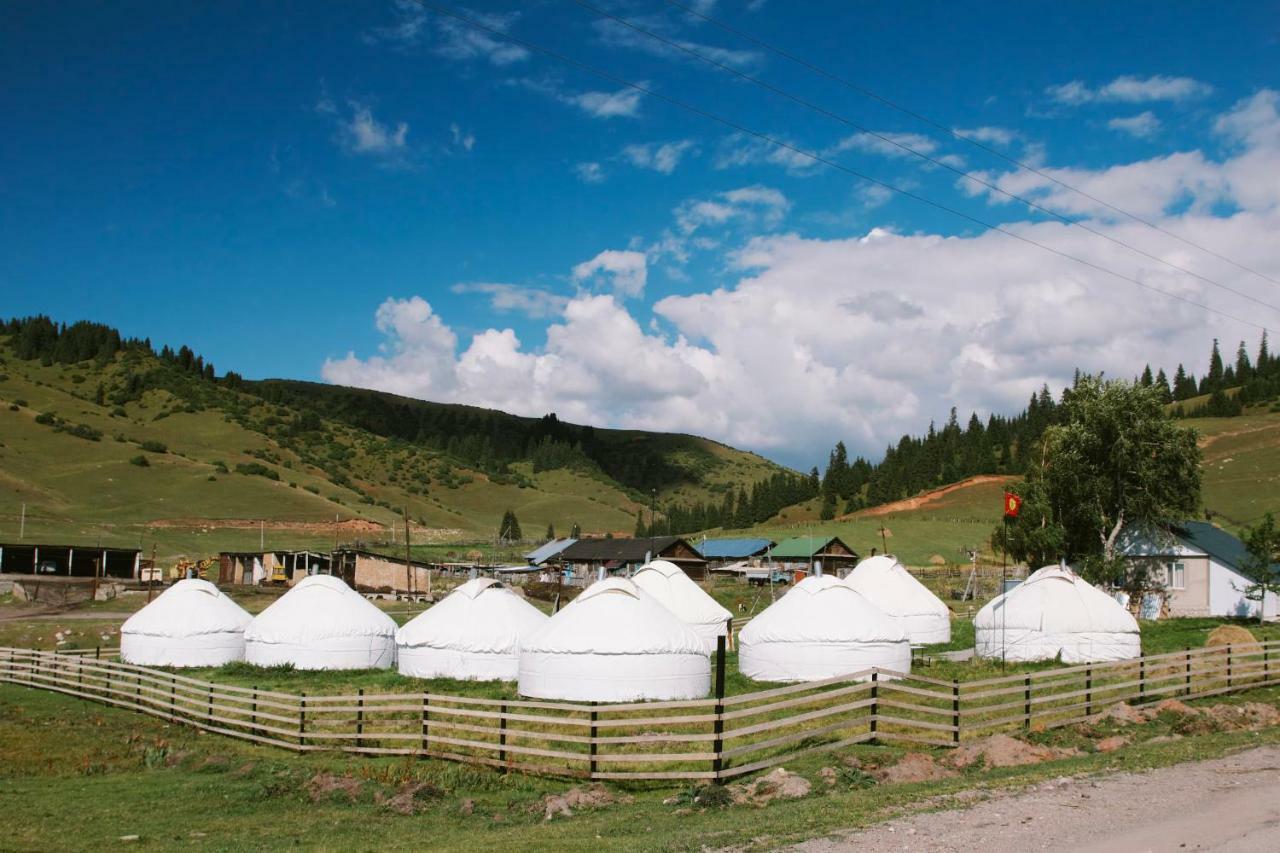 Jyrgalan Yurt Lodge Exterior photo